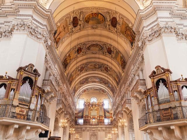 Orgelkonzert an den fünf Orgeln im Dom zu Salzburg