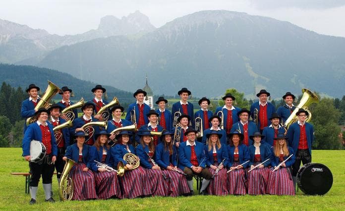 Standkonzert der Eisenberg Musikkapelle und Alphörner