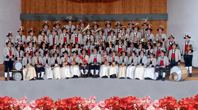 Platzkonzert der Bundesmusikkapelle Mayrhofen