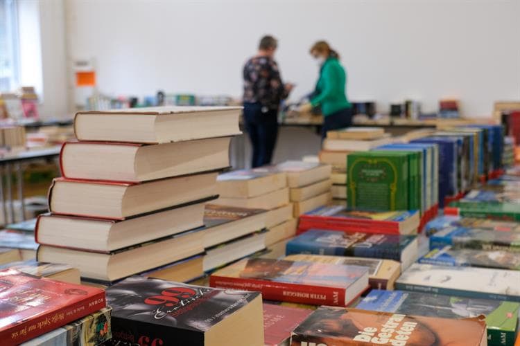 Bücherflohmarkt in 8075 Hart bei Graz