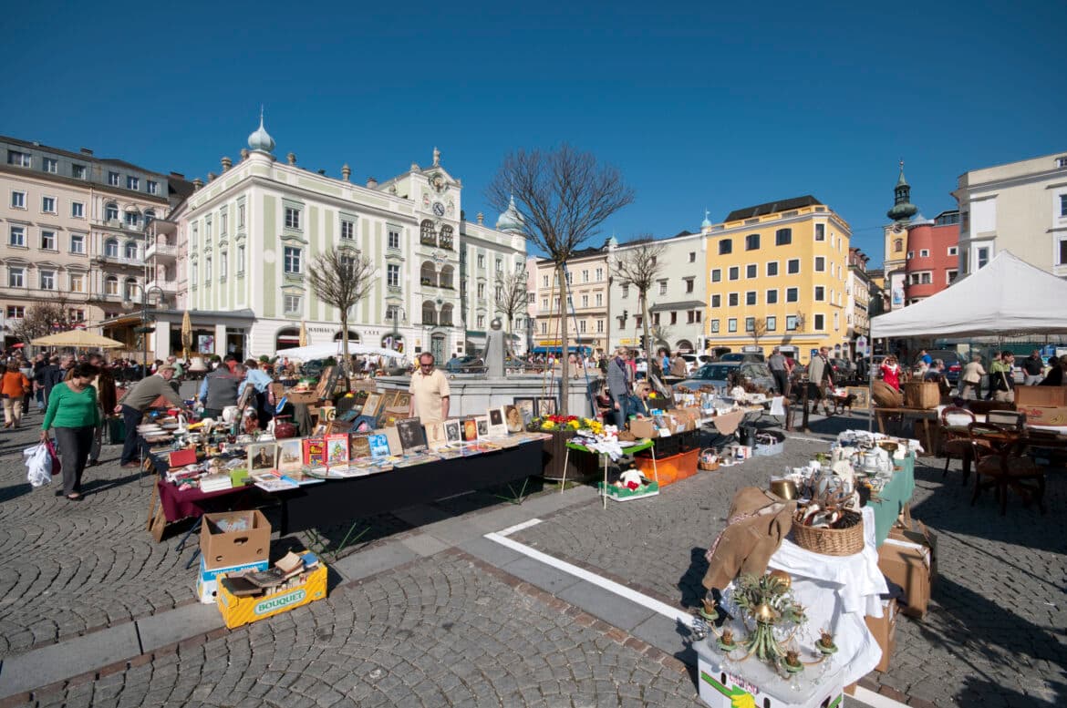 Raritäten- und Antiquitätenmarkt in 4810 Gmunden