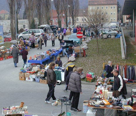 Flohmarkt Interspar Wienerstraße in 8051 Graz