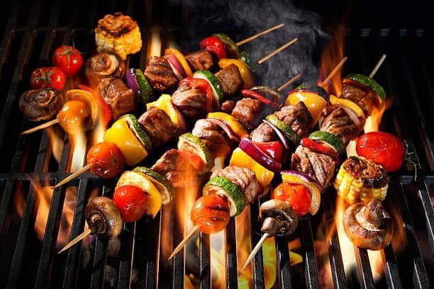 Grillabend mit Live-Musik beim Gasthof Schroll