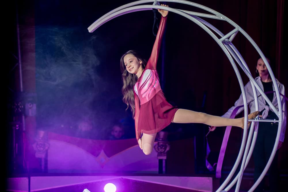 Circus Aros