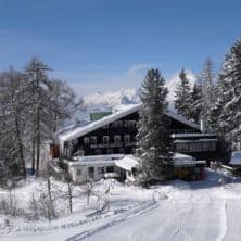 Unterkunft - T - Wertgutschein, Grafenast Hotel GmbH)