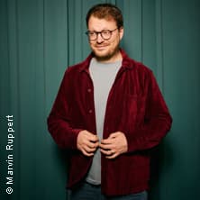 Maxi Gstettenbauer - Komplett absurd