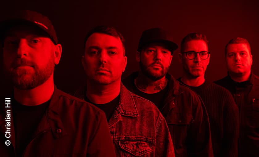 The Ghost Inside - special guest: Unearth