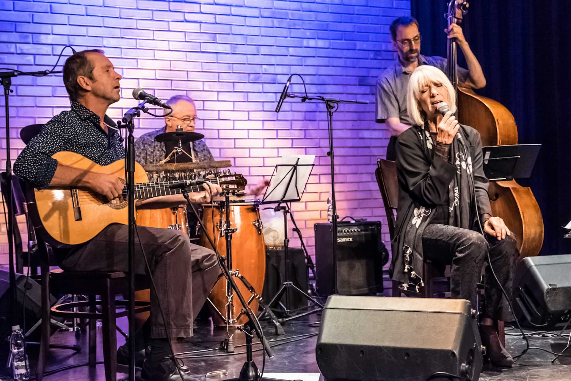 Erika Pluhar & Bossa Trio