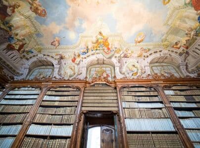 STIFT NEUKLOSTER